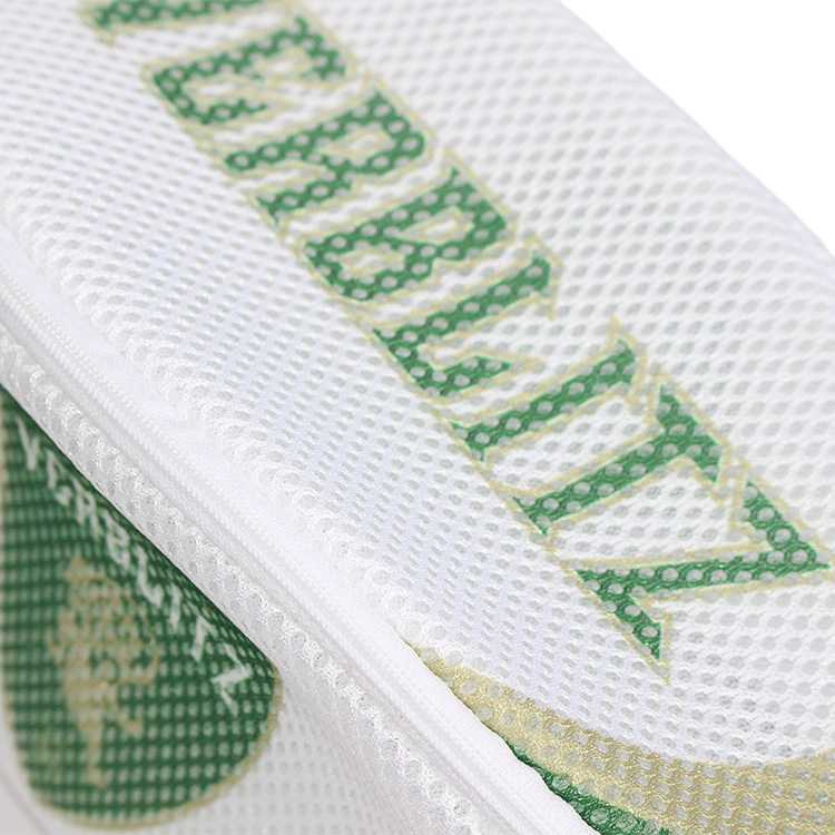 ラグビーボール型洗濯ネット