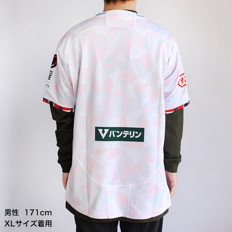 重ね着コーデ ロングTシャツ(選手名なし)